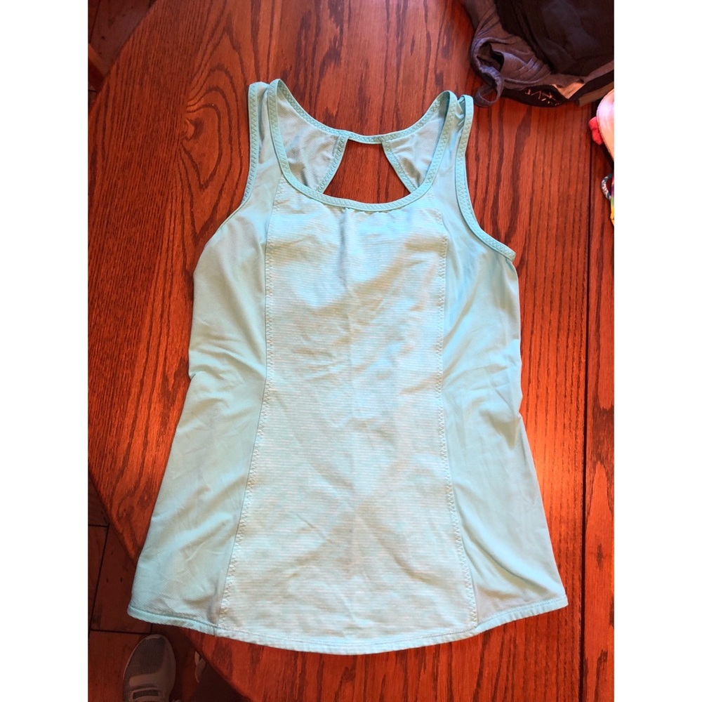 lululemon workout top